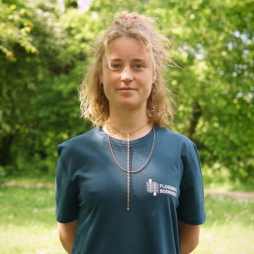 Mona Kampe, Trainerin bei Flossbau Schweiz